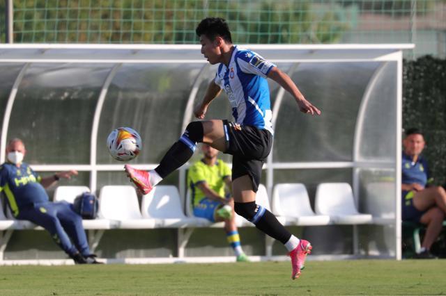 u8国际-西班牙人热身首秀告负 武磊喜忧皆露仍需更多磨练